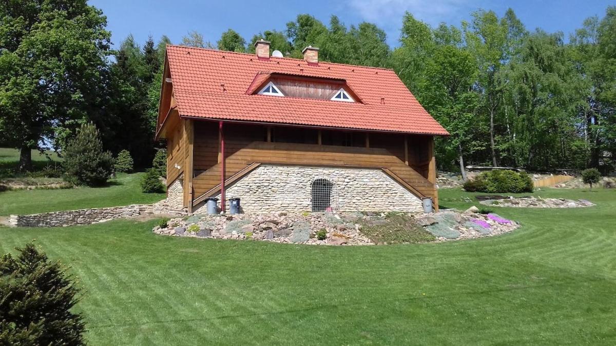 Chata U Lesa Výprachtice Exteriör bild
